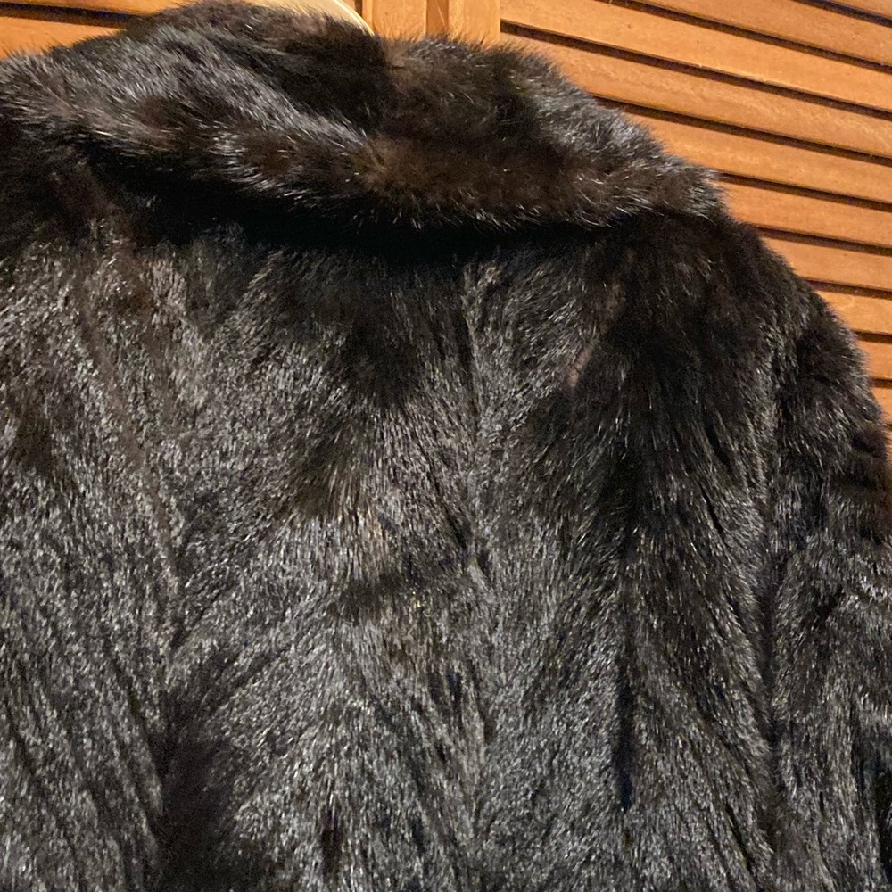 Vintage Scandinavian Fur Co. Genuine Mink Fur Coat with Zippered Front - Picture 11 of 16
